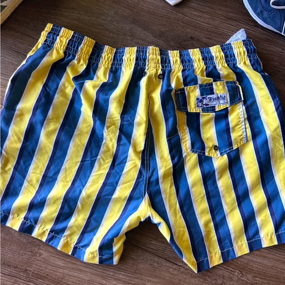 SWIM TRUNKS XXL - Picture 2 of 3